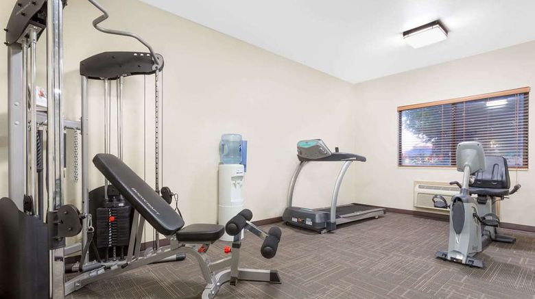 <b>Baymont Inn & Suites Waterloo Health</b>. Images powered by <a href="https://iceportal.shijigroup.com/" title="IcePortal" target="_blank">IcePortal</a>.