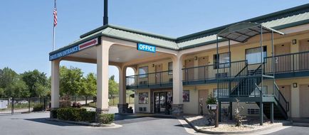 Days Inn Macon I-475 Exterior