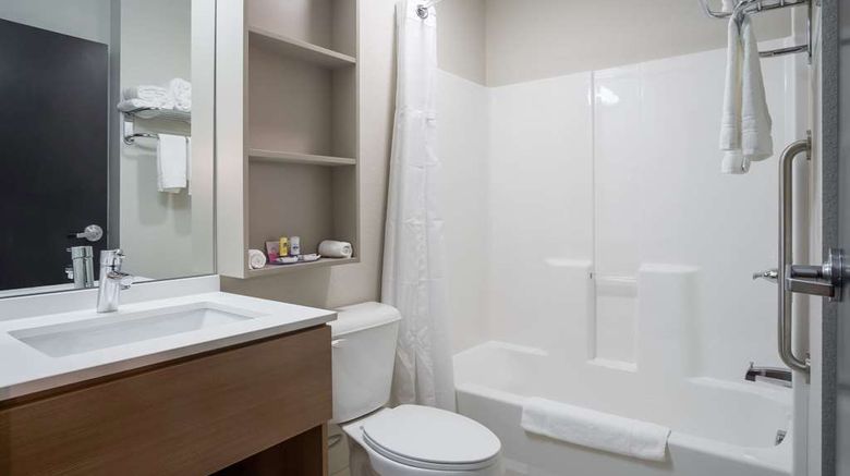 <b>Microtel Inn & Suites Moorhead Room</b>. Images powered by <a href="https://iceportal.shijigroup.com/" title="IcePortal" target="_blank">IcePortal</a>.