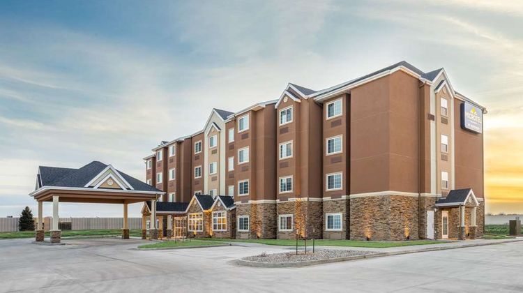 Microtel Inn & Suites Moorhead Exterior