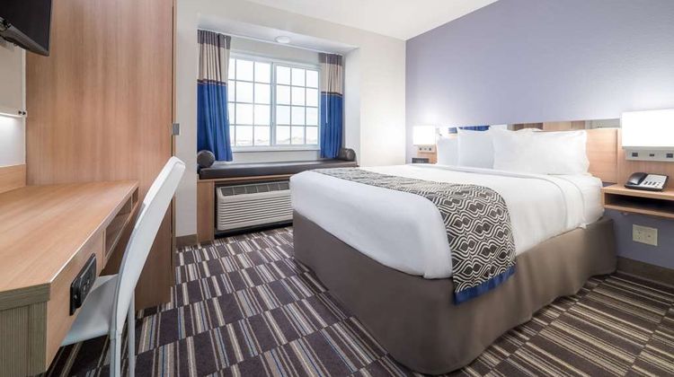 Microtel Inn & Suites Moorhead Room