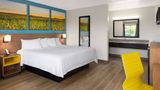 Days Inn & Suites Indianapolis Arpt East Suite