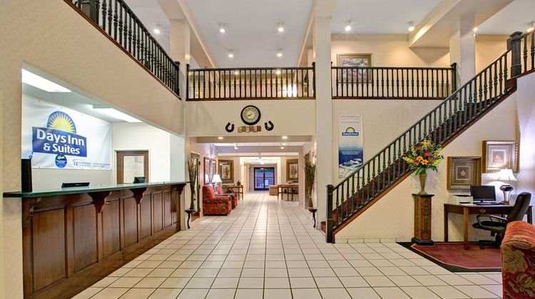 Days Inn & Suites Hickory Lobby
