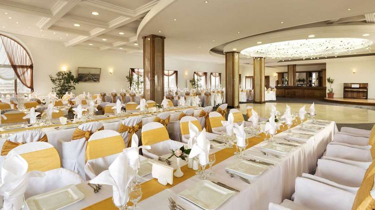 Ramada Plovdiv Trimontium Ballroom