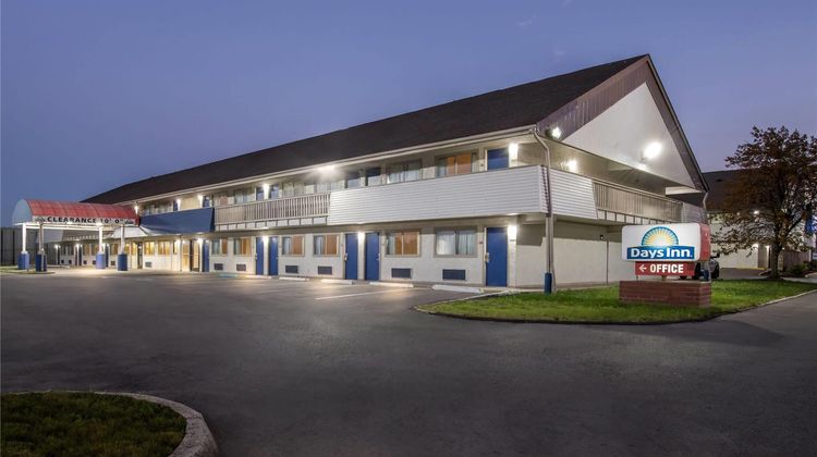 Days Inn Independence Exterior