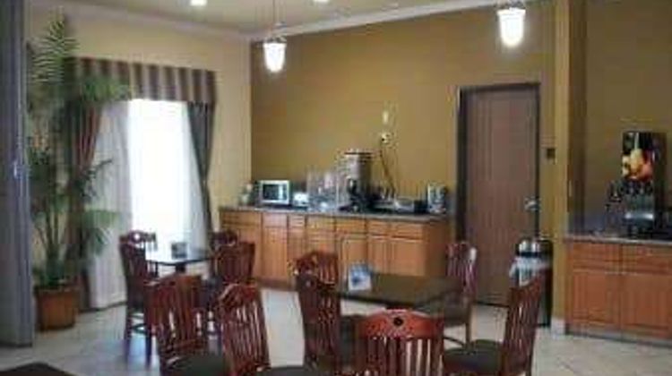 Baymont Inn & Suites Pearsall Other