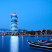 Wyndham Grand  Izmir Ozdilek