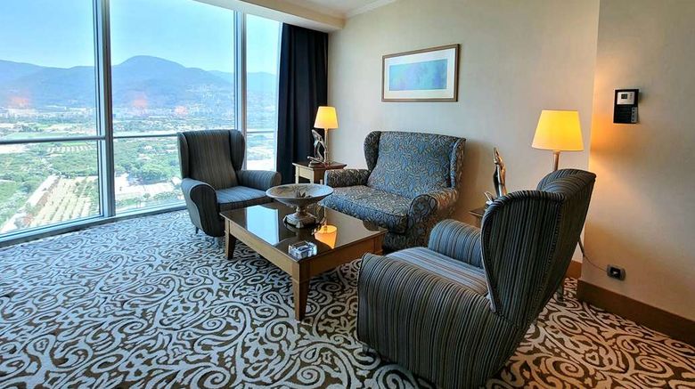 <b>Wyndham Grand  Izmir Ozdilek Room</b>. Images powered by <a href="https://iceportal.shijigroup.com/" title="IcePortal" target="_blank">IcePortal</a>.