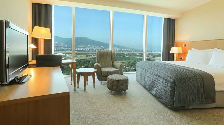 <b>Wyndham Grand  Izmir Ozdilek Room</b>. Images powered by <a href="https://iceportal.shijigroup.com/" title="IcePortal" target="_blank">IcePortal</a>.