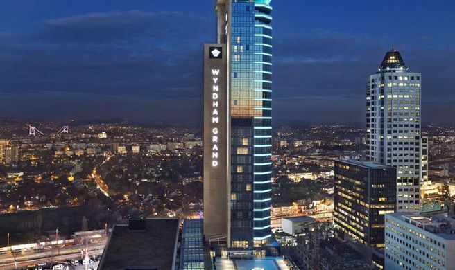 Wyndham Grand İstanbul Levent Exterior