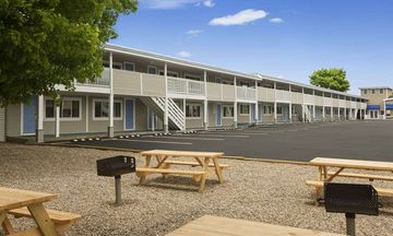 Days Inn West Yarmouth/Hyannis