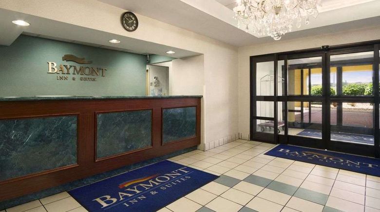 <b>Baymont Inn & Suites Crossville Lobby</b>. Images powered by <a href="https://iceportal.shijigroup.com/" title="IcePortal" target="_blank">IcePortal</a>.