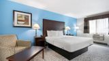 Baymont Inn & Suites Marinette Suite