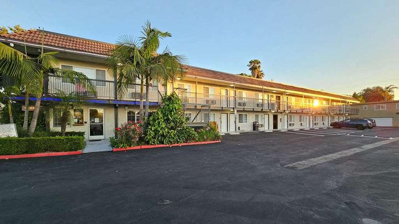Travelodge Fullerton Exterior. Images powered by <a href="https://iceportal.shijigroup.com" target="_blank" rel="noopener">Ice Portal</a>.