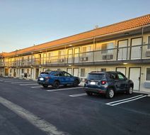 Travelodge Fullerton Exterior