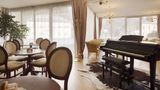 Ramada Hotel & Suites Kranjska Gora Restaurant