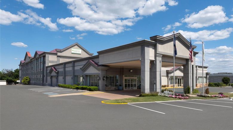 Wyndham Garden Manassas Exterior. Images powered by <a href="https://iceportal.shijigroup.com" target="_blank" rel="noopener">Ice Portal</a>.