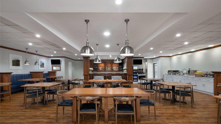 Wyndham Garden Manassas Restaurant