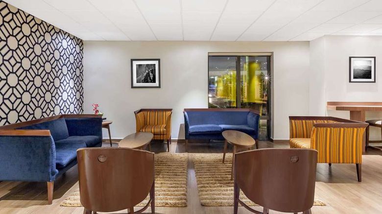 <b>Wyndham Garden Monterrey Norte Lobby</b>. Images powered by <a href="https://iceportal.shijigroup.com/" title="IcePortal" target="_blank">IcePortal</a>.