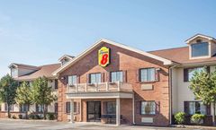 Super 8 Madison/Hanover Area