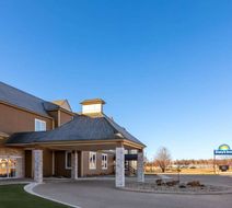 Days Inn Hutchinson Exterior