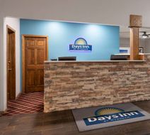 Days Inn Hutchinson Lobby