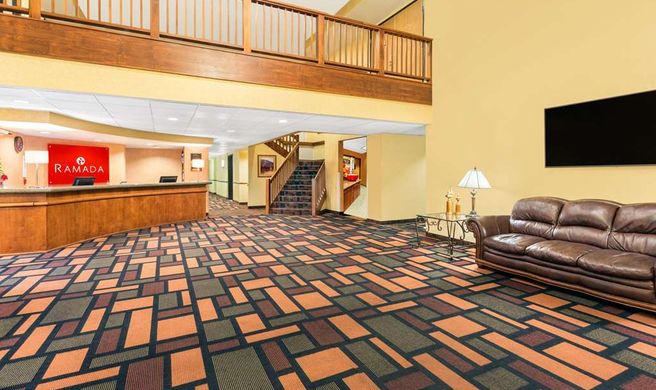 Ramada Kent Seattle Area Lobby