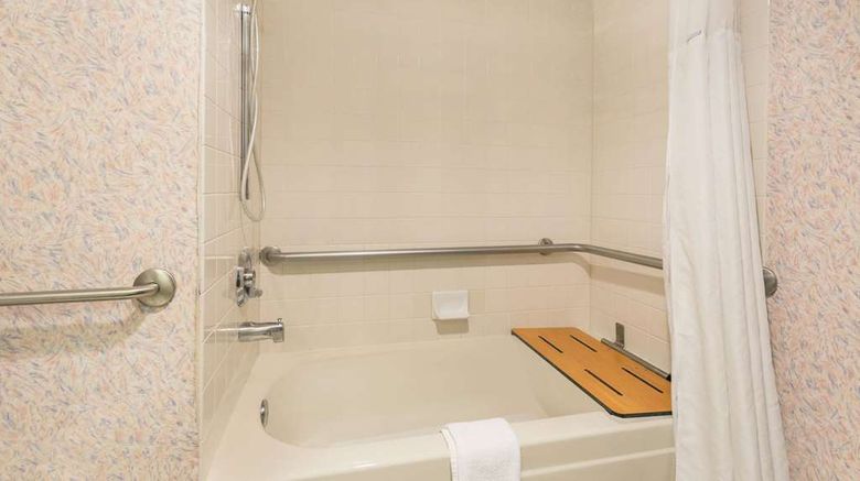 <b>Ramada Kent Seattle Area Room</b>. Images powered by <a href="https://iceportal.shijigroup.com/" title="IcePortal" target="_blank">IcePortal</a>.