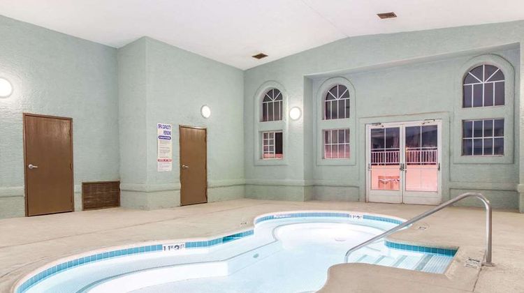 Ramada Williams/Grand Canyon Area Pool
