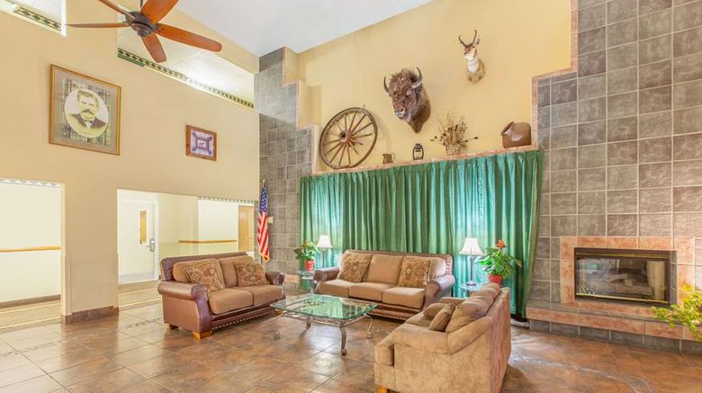 <b>Ramada Williams/Grand Canyon Area Lobby</b>. Images powered by <a href="https://iceportal.shijigroup.com/" title="IcePortal" target="_blank">IcePortal</a>.
