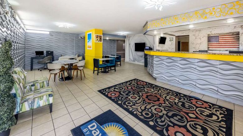 <b>Days Inn Fayetteville NW Fort Bragg Area Lobby</b>. Images powered by <a href="https://iceportal.shijigroup.com/" title="IcePortal" target="_blank">IcePortal</a>.
