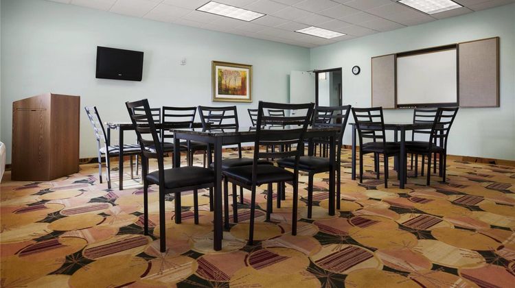 Days Inn & Suites Columbus East Meeting