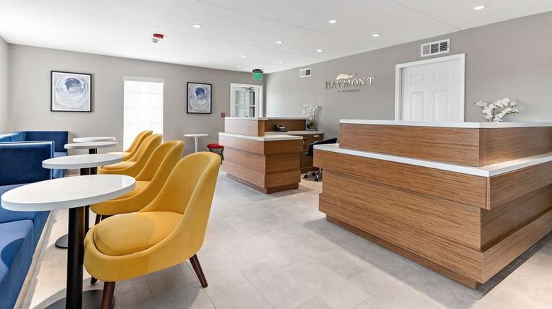 <b>Baymont by Wyndham Beaumont Lobby</b>. Images powered by <a href="https://iceportal.shijigroup.com/" title="IcePortal" target="_blank">IcePortal</a>.