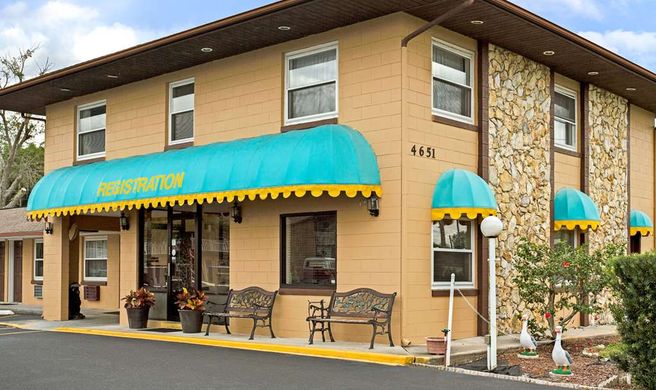 Knights Inn Kissimmee Exterior