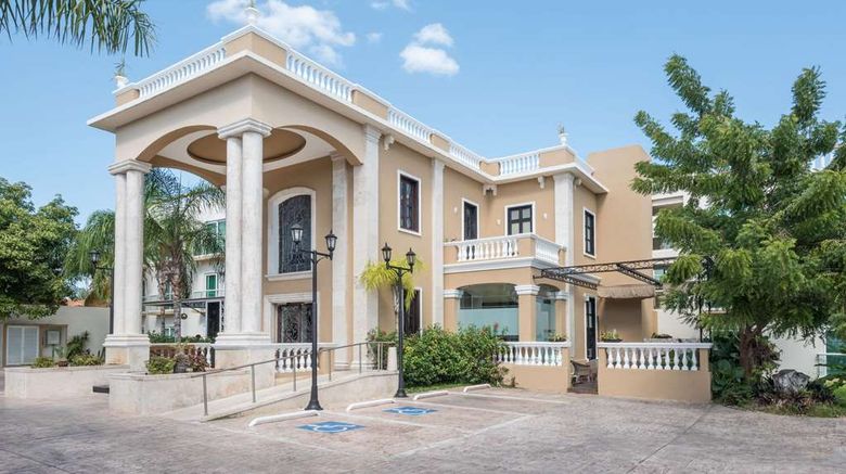 Wyndham Merida Exterior. Images powered by <a href="https://iceportal.shijigroup.com" target="_blank" rel="noopener">Ice Portal</a>.