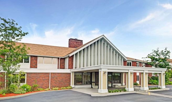 Ramada Seekonk Providence Area Exterior