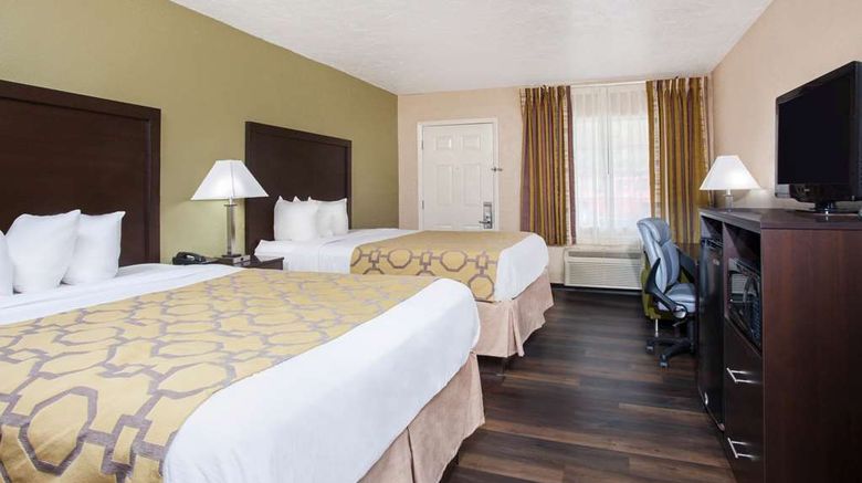 <b>Baymont Inn & Suites Lake City Room</b>. Images powered by <a href="https://iceportal.shijigroup.com/" title="IcePortal" target="_blank">IcePortal</a>.