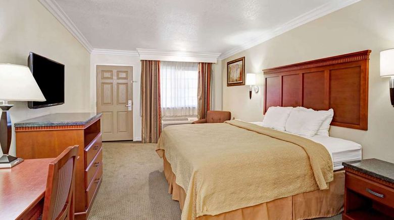 <b>Super 8 Cypress Buena Vista Area Room</b>. Images powered by <a href="https://iceportal.shijigroup.com/" title="IcePortal" target="_blank">IcePortal</a>.