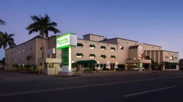 Wyndham Garden Ciudad Obregon Exterior