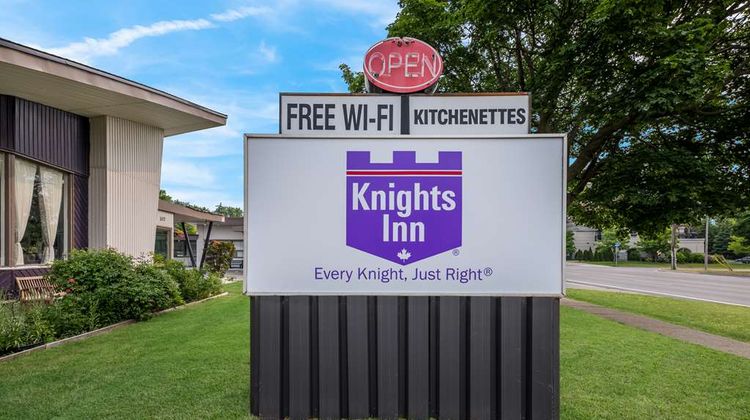 Knights Inn Burlington Exterior