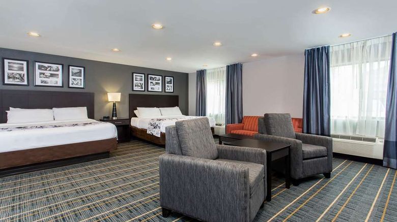 <b>Baymont Inn & Suites Lancaster Suite</b>. Images powered by <a href="https://iceportal.shijigroup.com/" title="IcePortal" target="_blank">IcePortal</a>.