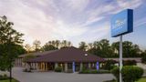 Baymont Inn & Suites Logan Exterior