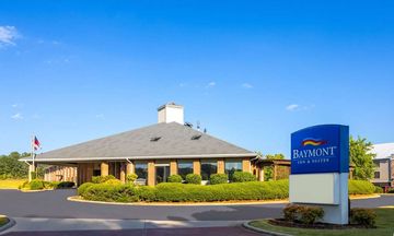 Baymont Inn & Suites LaGrange