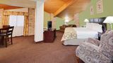 Baymont Inn & Suites Battle Creek Dtwn Suite