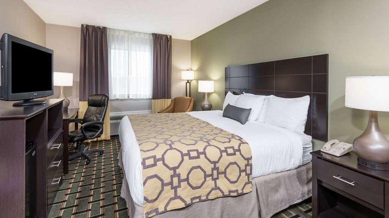 <b>Baymont Inn & Suites Cambridge Room</b>. Images powered by <a href="https://iceportal.shijigroup.com/" title="IcePortal" target="_blank">IcePortal</a>.