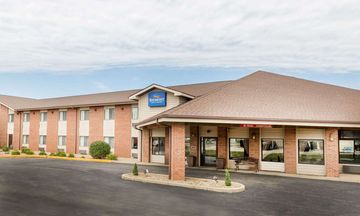 Baymont Inn & Suites LeMars