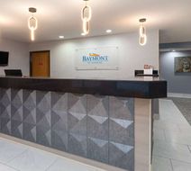 Baymont Inn & Suites Warrenton Lobby
