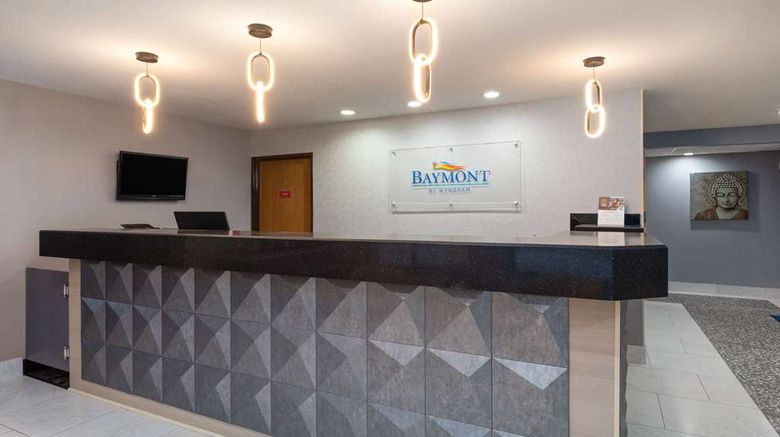 <b>Baymont Inn & Suites Warrenton Lobby</b>. Images powered by <a href="https://iceportal.shijigroup.com/" title="IcePortal" target="_blank">IcePortal</a>.