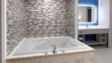 Baymont Inn & Suites Warrenton Suite