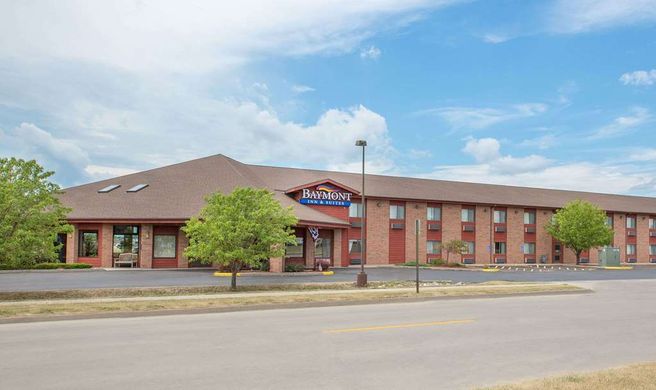 Baymont Inn & Suites Boone Exterior